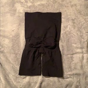 Assets By Spanx Intimates & Sleepwear - Shaping high waist short Assets By Spanx Intimates & Sleepwear - Shaping high waist short